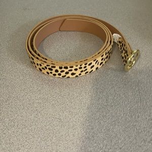 Women’s leather leopard print gold o ring buckle belt, measurement in photos.